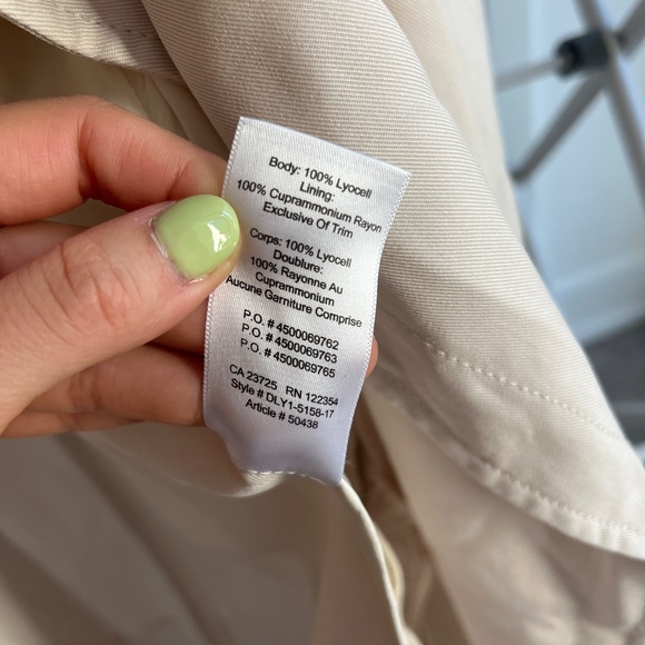 Aritzia Babaton Trench Coat - Picture 3 of 3